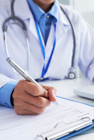 전문적으로기록중인의사